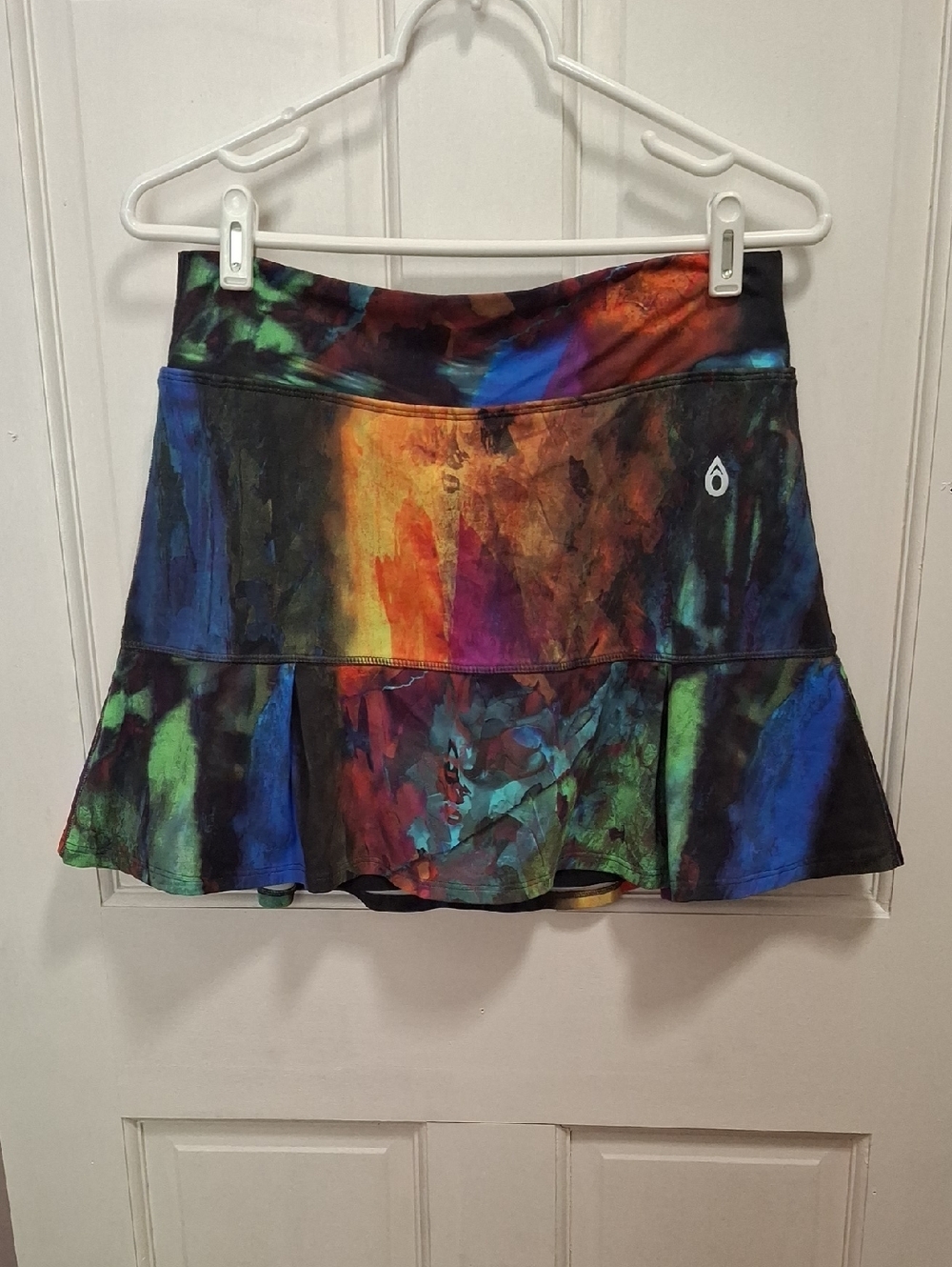 Dona Jo Athletic Floral Watercolor Multicolor Skater Skirt Sz 2(M-L)
